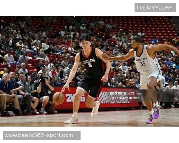 瀚森在比赛中展现出自信与进步逐渐找到个人节奏的精彩表现